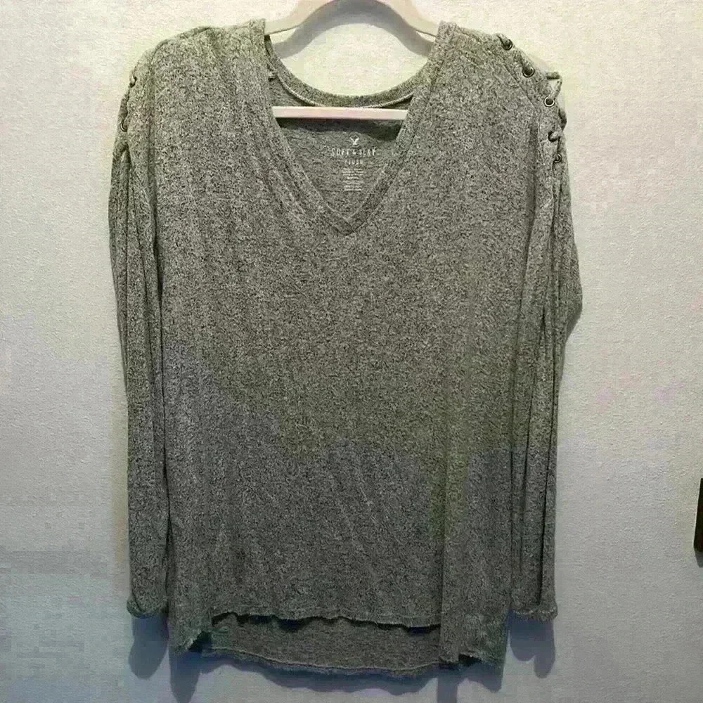 American Eagle Soft & Sexy Plush Small Vneck Gray Sweater S